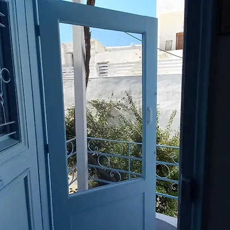 Maisonnette De Charme By Apartmentsparos Com Nyaraló Párosz